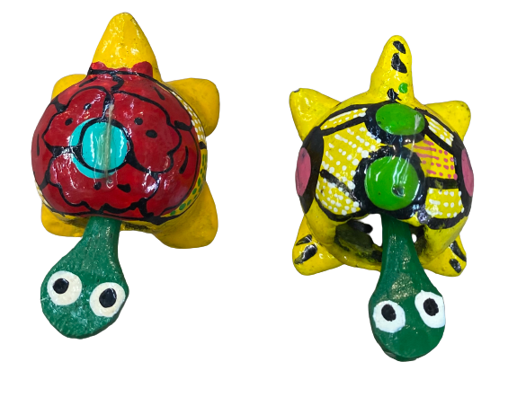 Loose neck turtle/wobble head turtles