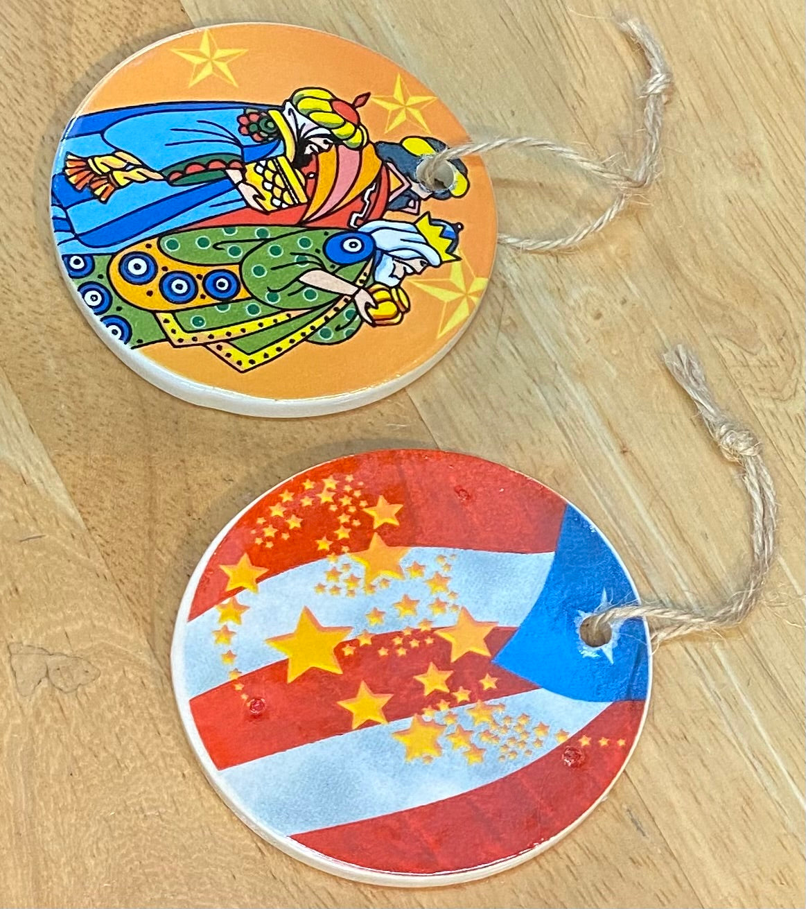 Ornaments three kings flag