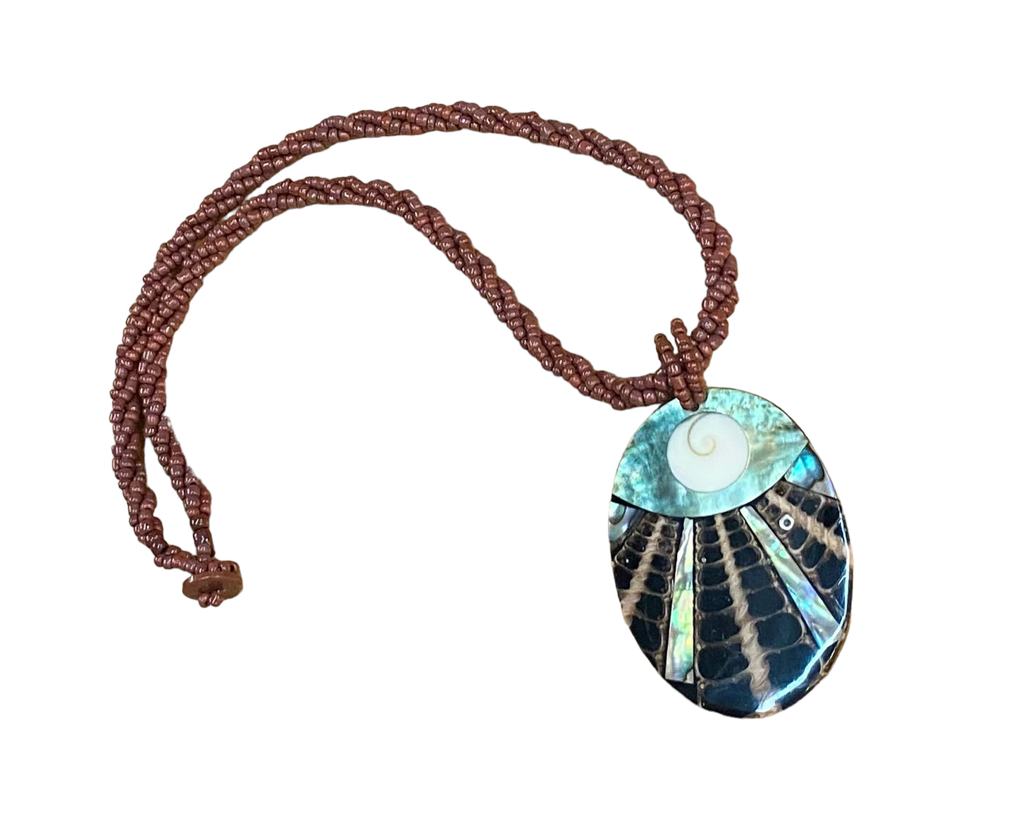 Beads shell necklace brown