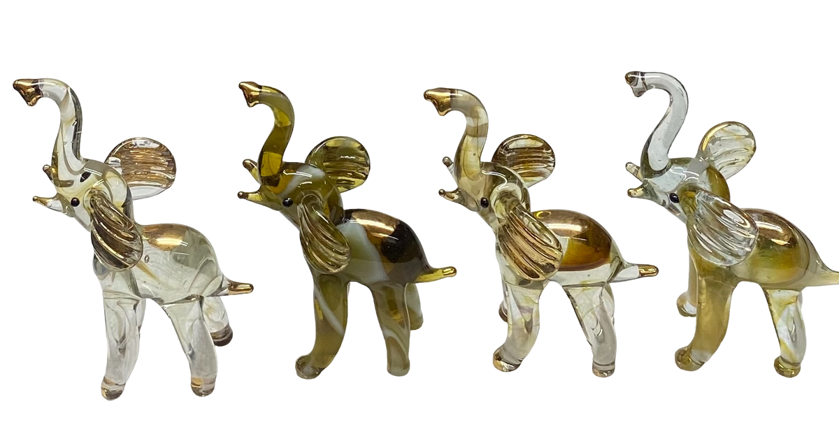 Glass elephants large