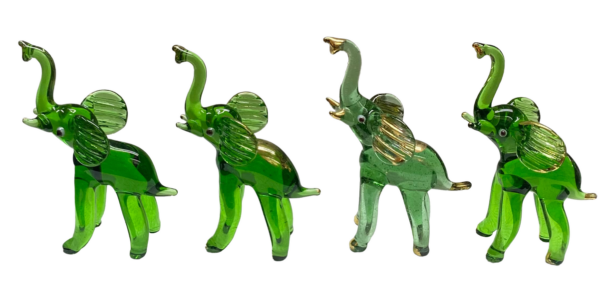 Glass elephants large