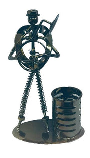 Métal wired screw musician figurine